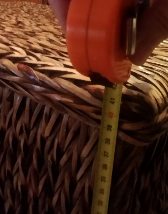 Mesa de centro em vime