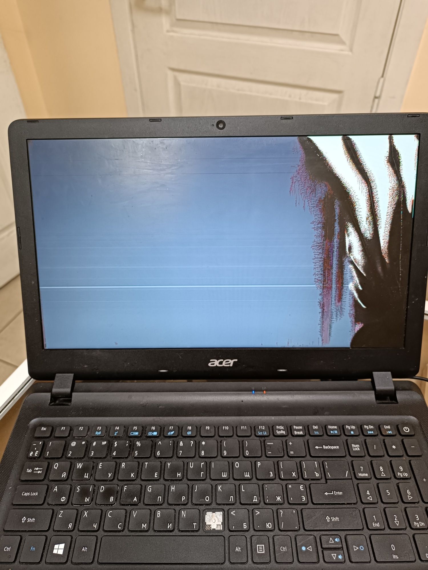 Acer Aspire ES1-533