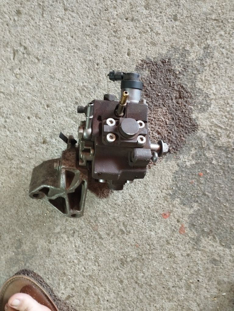 Bomba alta pressão , compressor ar condicionado , turbo , radiador egr