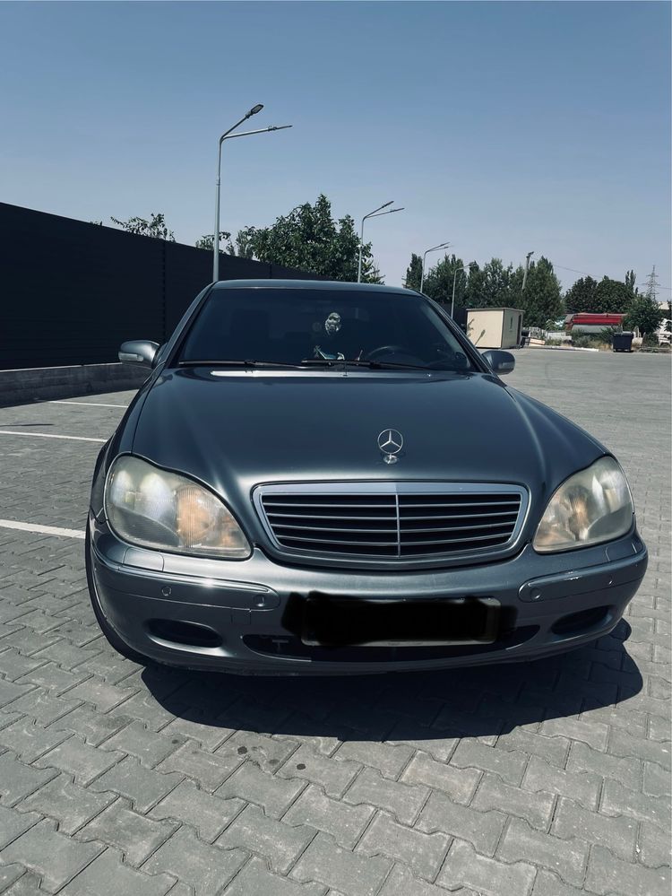 Продам авто Mersedes W220 s-class
