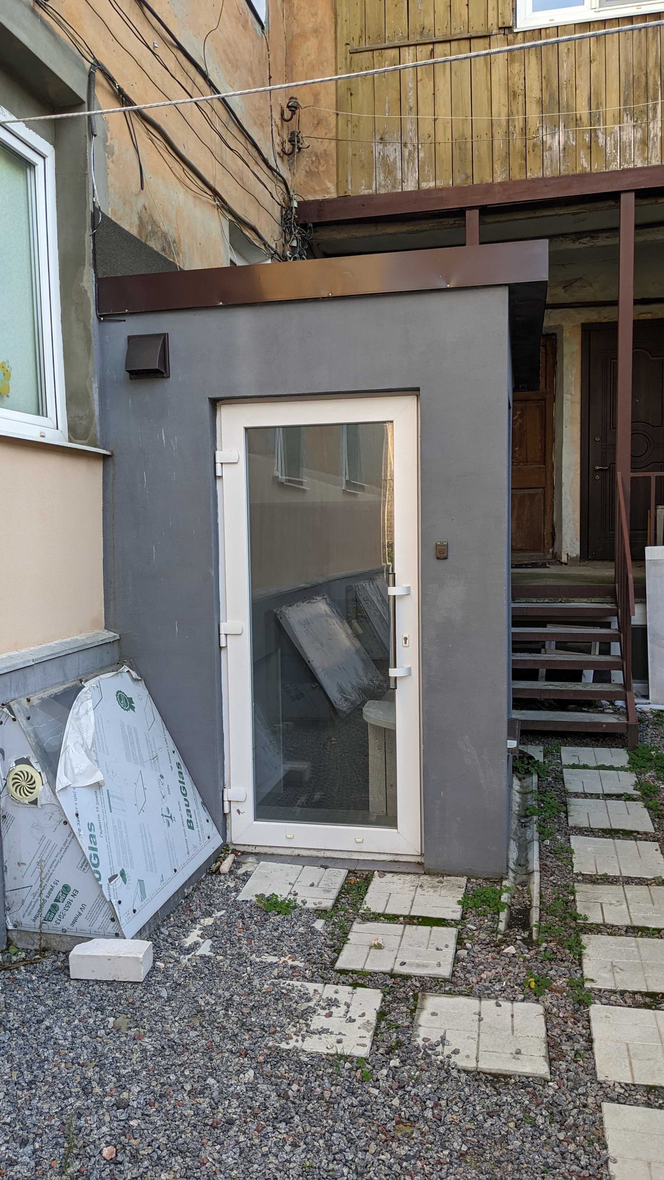 Продажа помещения 169м2  в цокольном этаже . Центр