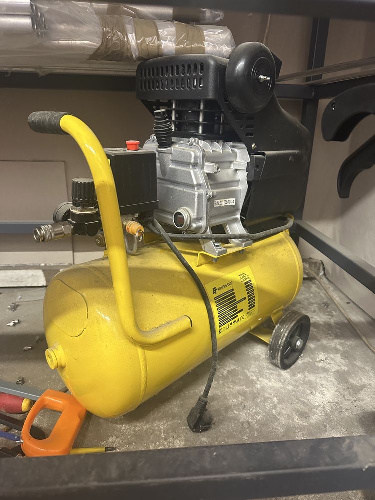 Kompresor mały 1,5kw 2KM 24 litry