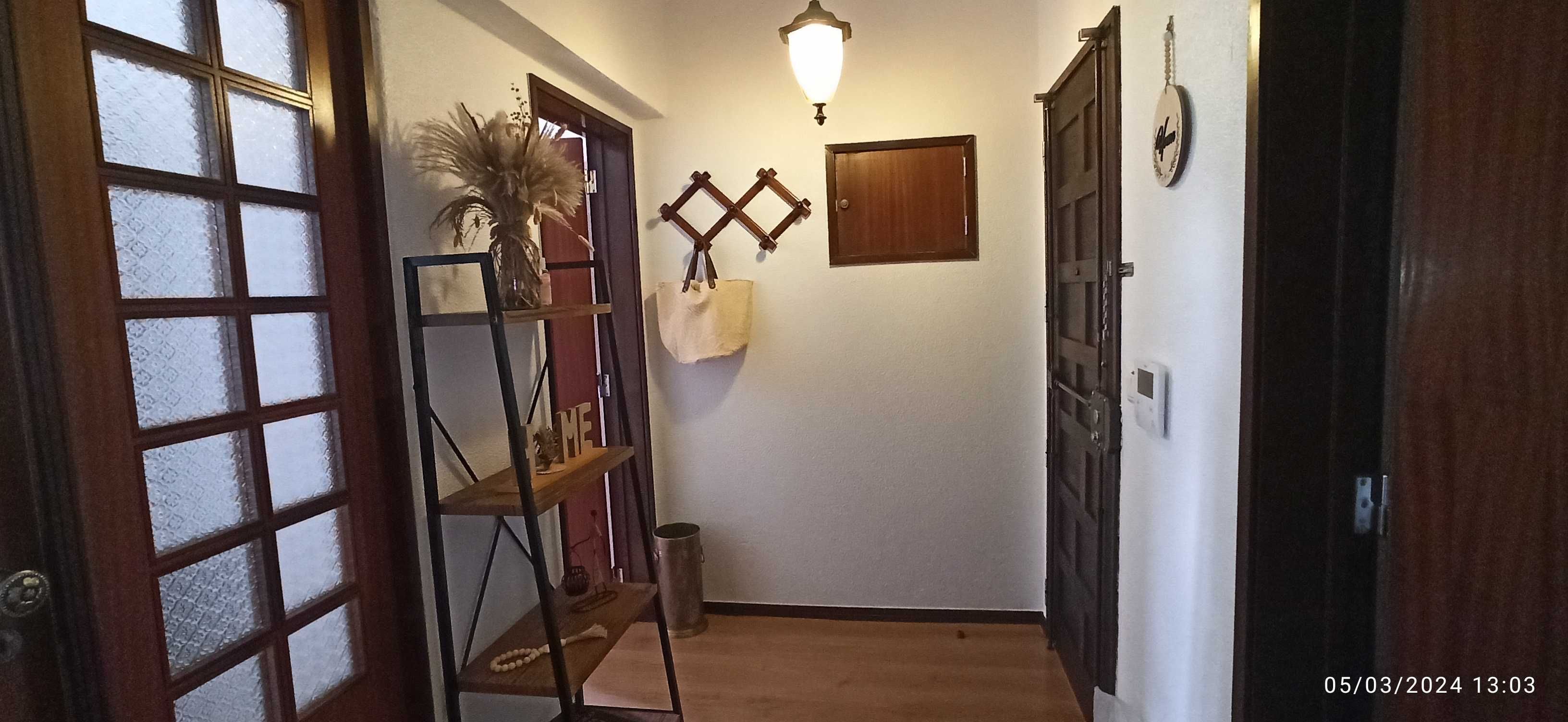 Apartamento/Condomínio com 2 quartos e 1 casa de banho