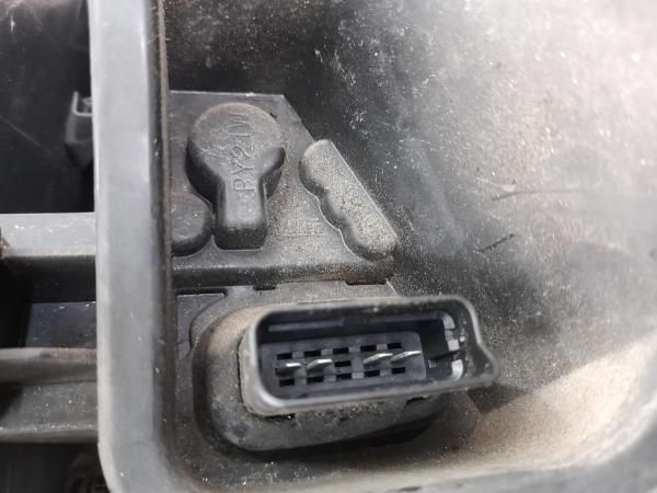 Farolim esquerdo RENAULT Megane III Grandtour (KZ0/1)