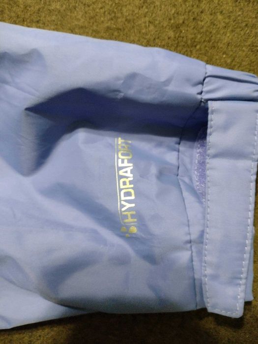 Продам женскую куртку Reggata