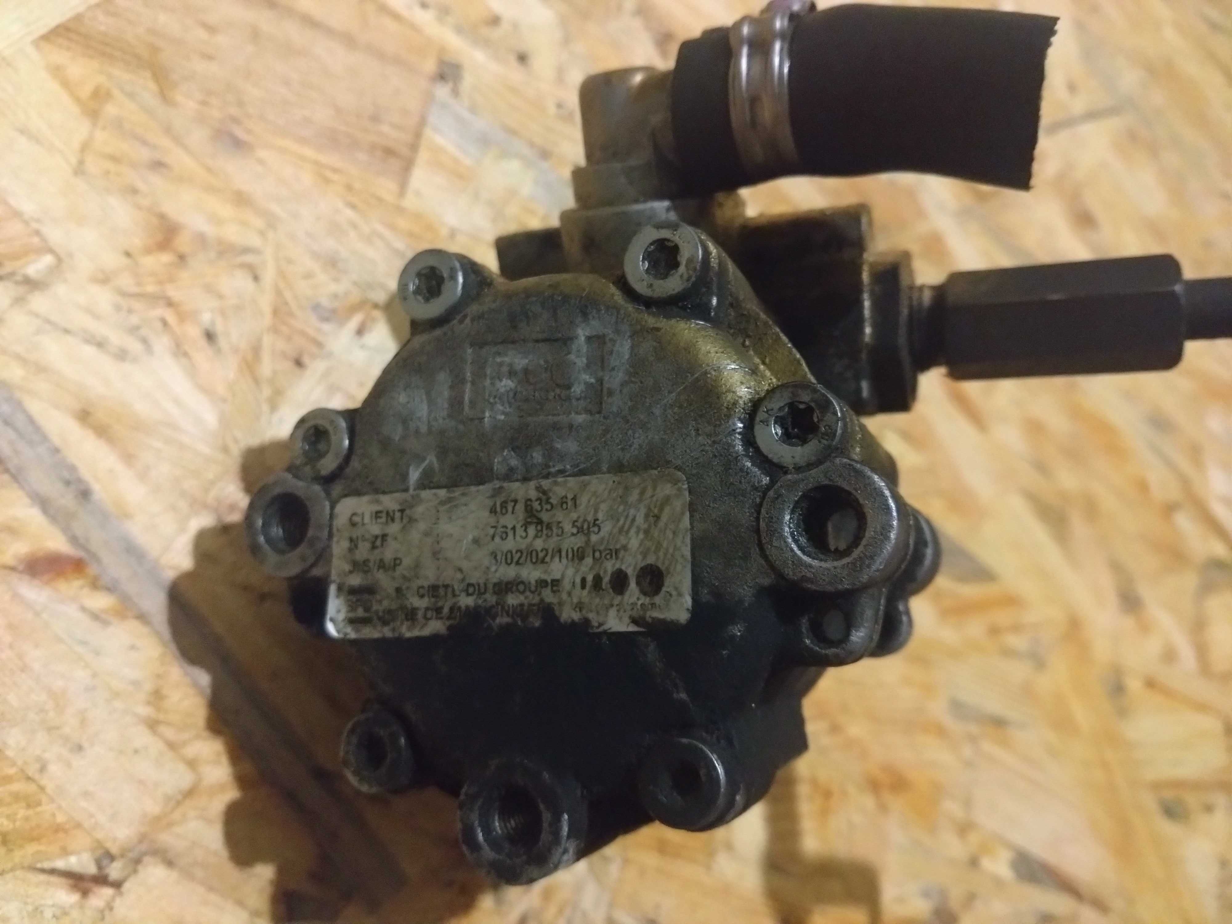 ГУР насос гідропідсилювача руля Alfa Romeo 147 156 166 7613955505