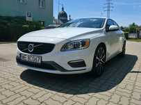 Volvo S60 Volvo S60 AWD T5 R-Design 2017 stan bdb pełna opcja Summum
