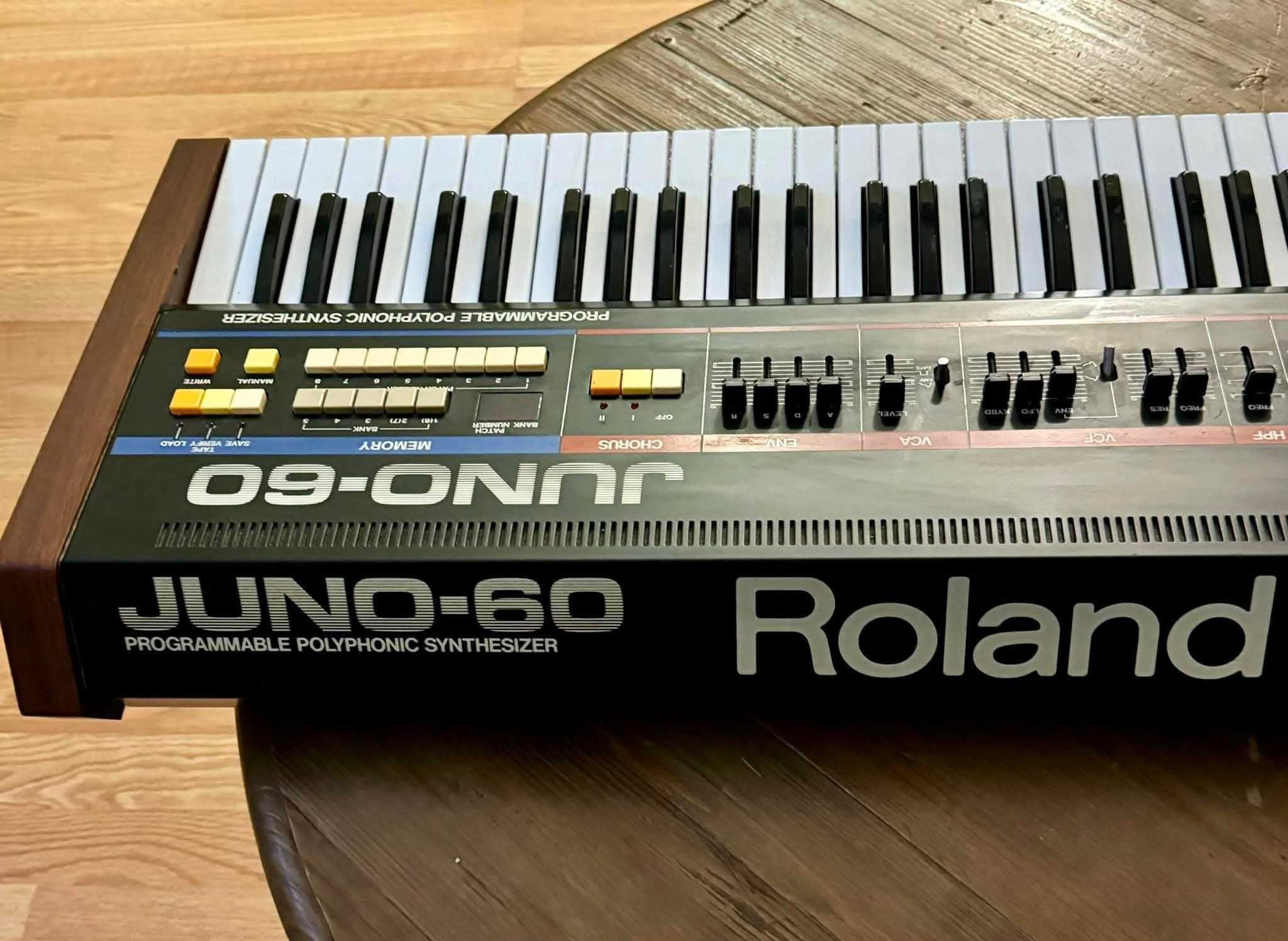 Sintetizador Roland Juno 60