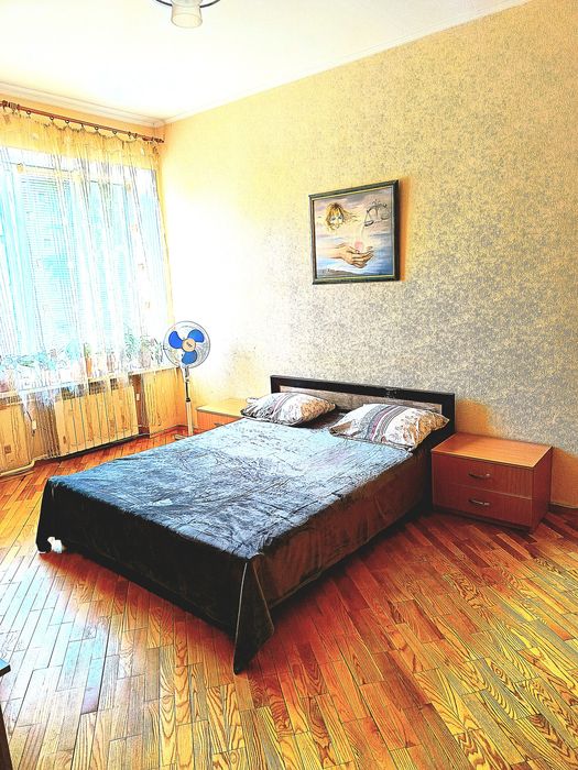 2-к квартира Посуточно Почасово ЦЕНТР tv Megogo