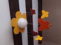 Lampka do pokoju dzieciecego lampa dziecięca kwiatek z motylkami