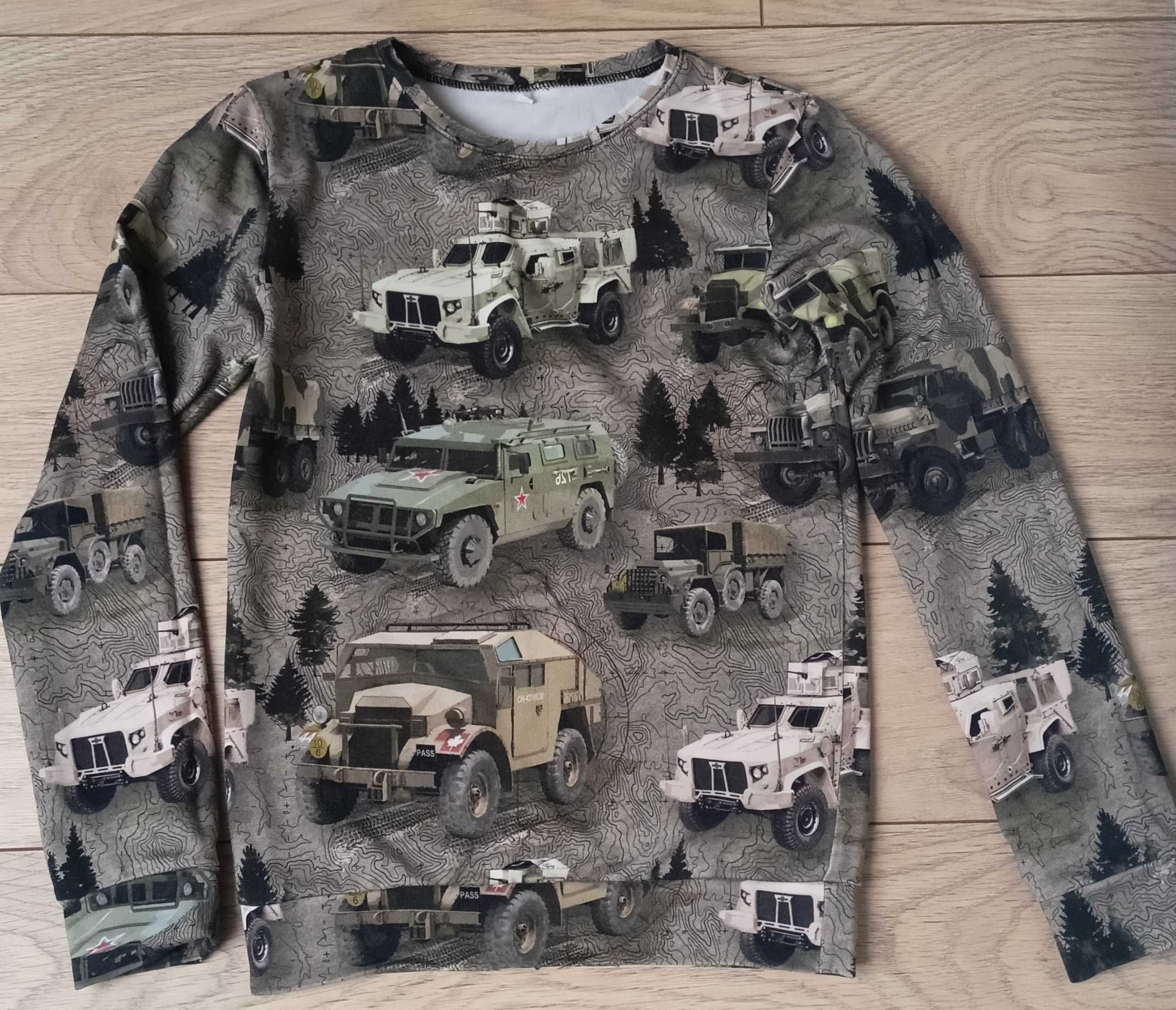 Bluzka bluza 128 super!