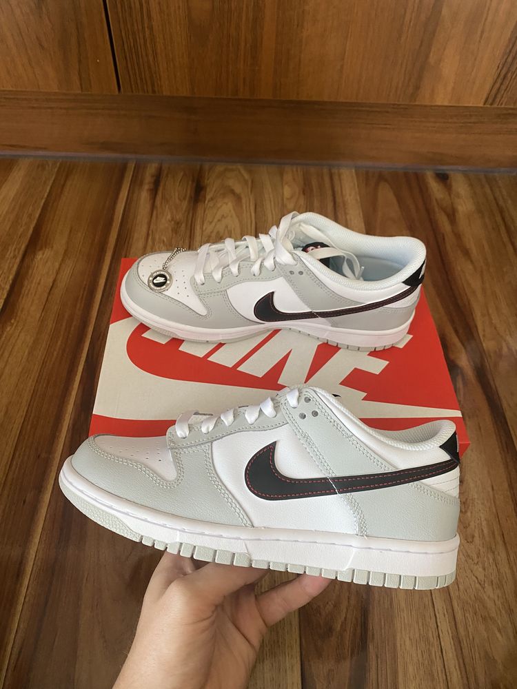 Nike Dunk Low SE Jackpot 37.5 38.5 40