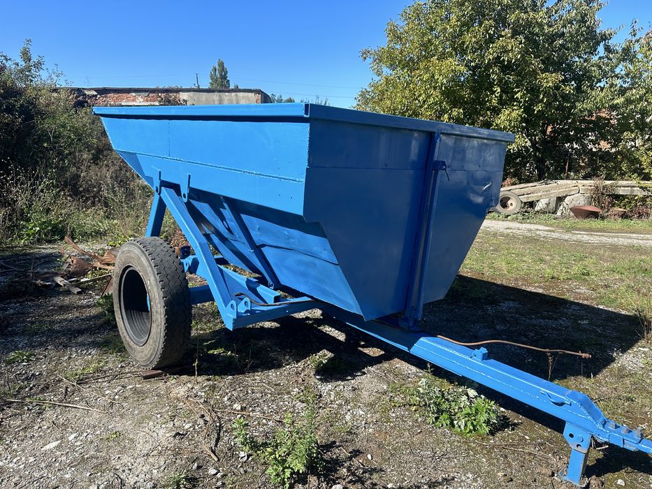 Полуприцеп , прицеп НТС-5 до трактора