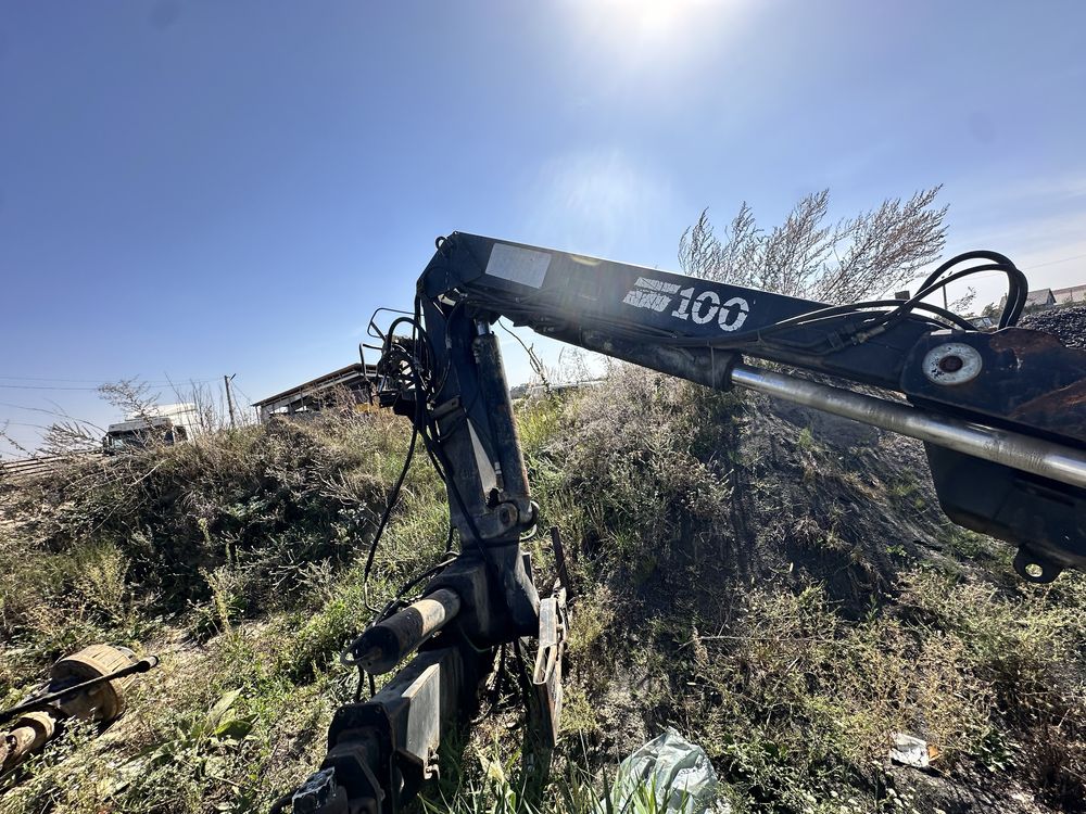 Маніпулятор лісовий, будівельний hiab 100