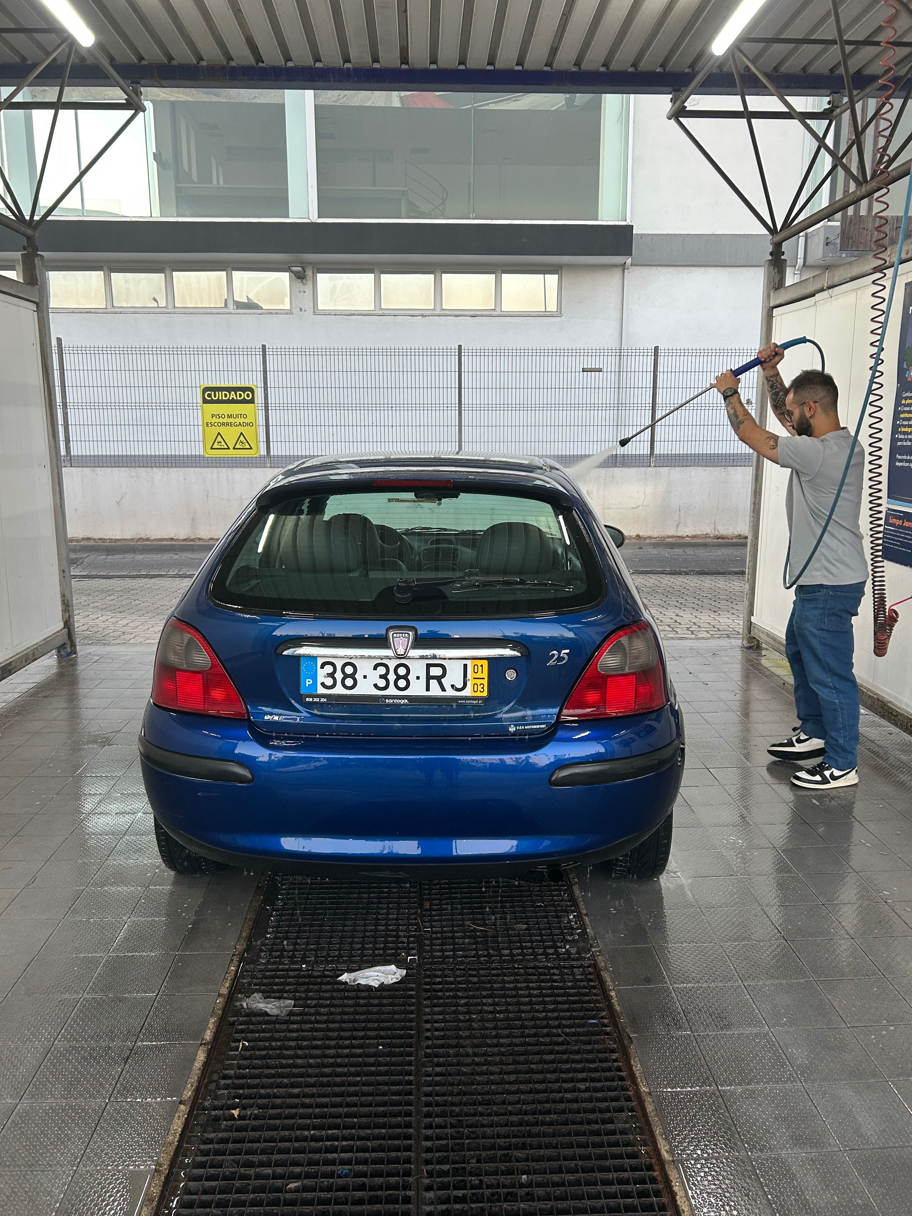 Rover 2001 embreagem estragada