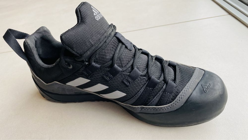 Buty ADIDAS TERREX SWIFT SOLO 2.0 rozmiar 42 2/3