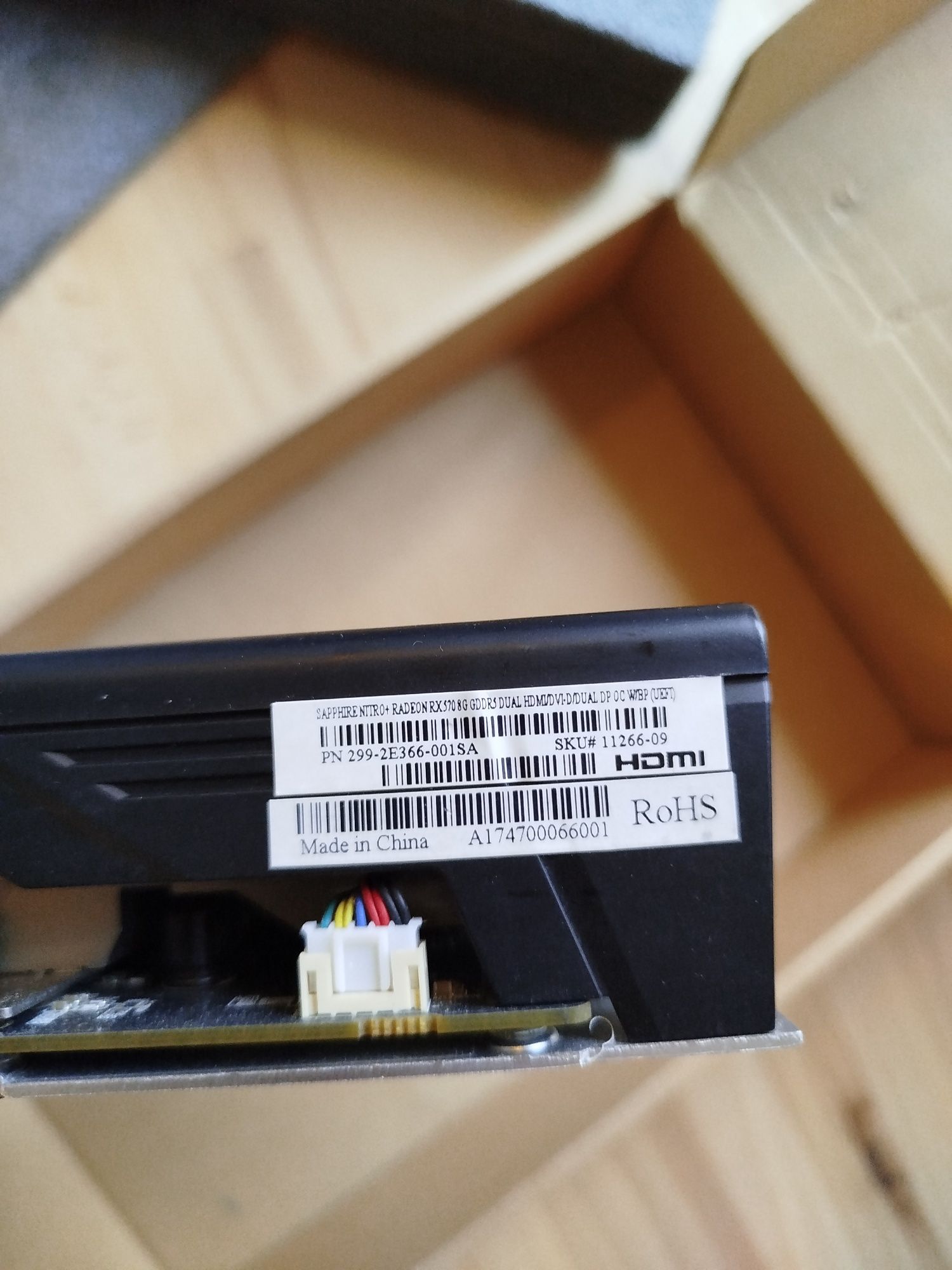 Karta graficzna nitro Sapphiren nitro Radeon RS570 8g