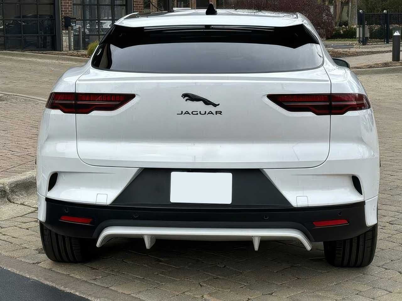 2024 Jaguar I-PACE EV400 R-Dynamic HSE