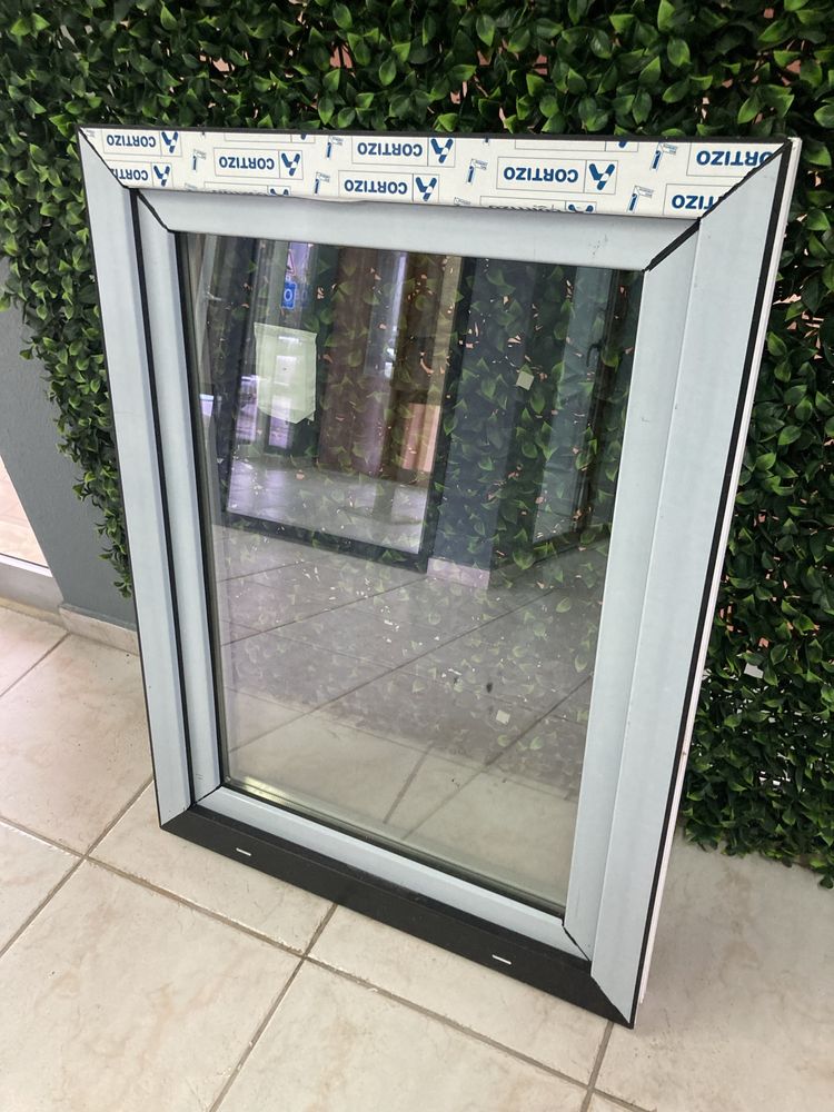 Janela pvc nova ja disponivel