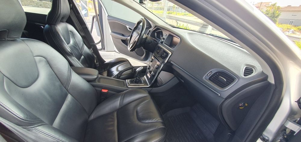 Volvo V40 1.6 Summum