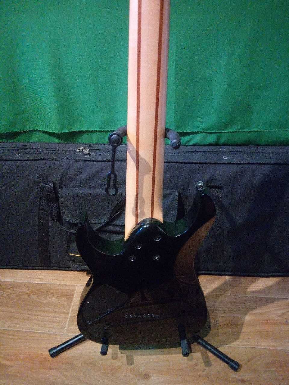 Ibanez RG8 (8 струн)