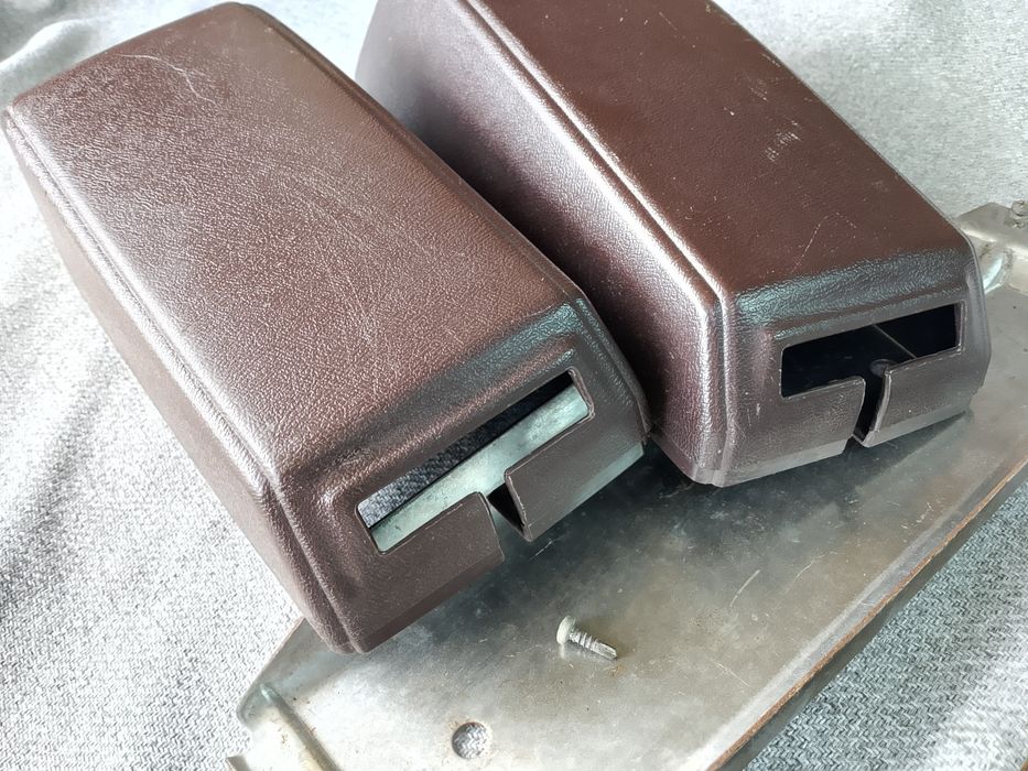 Brązowe osłony pasów bezpieczeństwa VW T3 Multivan vanagon Westfalia