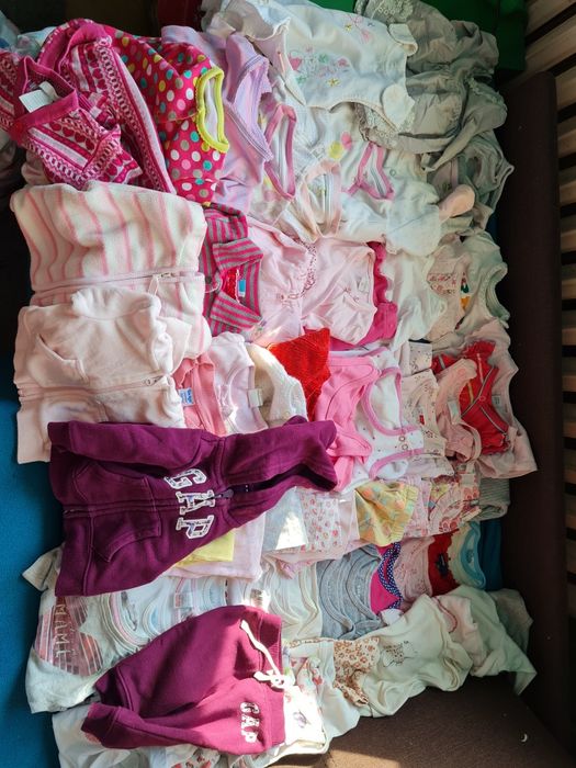 Zestaw ciuchów dla dziewczynki 56