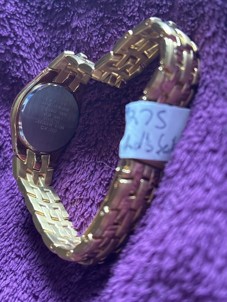 Seiko referencia V789