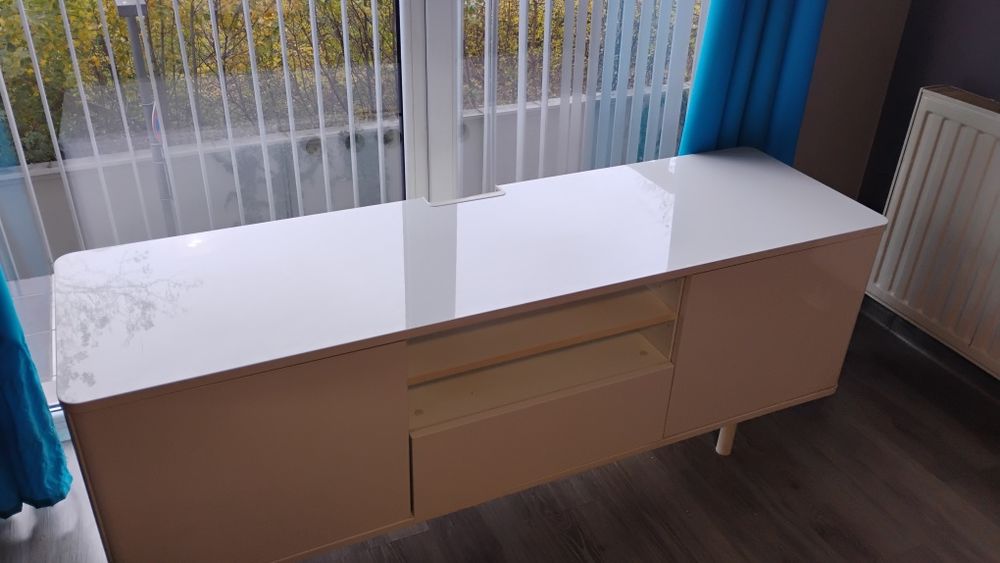 Szafka po telewizor Ikea