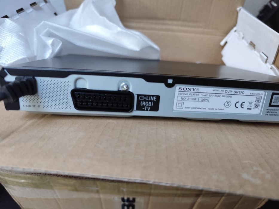 Leitor DVD Sony na caixa