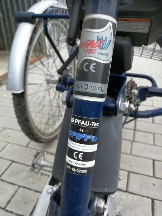 Rower trzykołowy z napędem elektrycznym