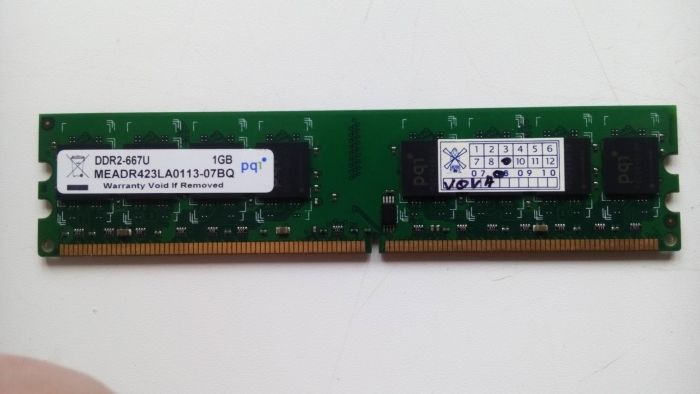 оперативна память 1шт DDR2 1GB 6400 667MHz