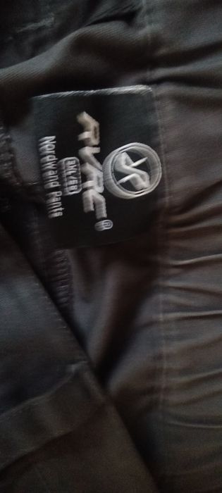 Spodnie trekkingowe RevolutionRace Nordwand Pants.