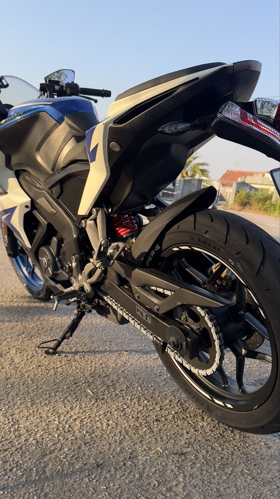Mota Bajaj Pulsar RS200 7mil km 2018