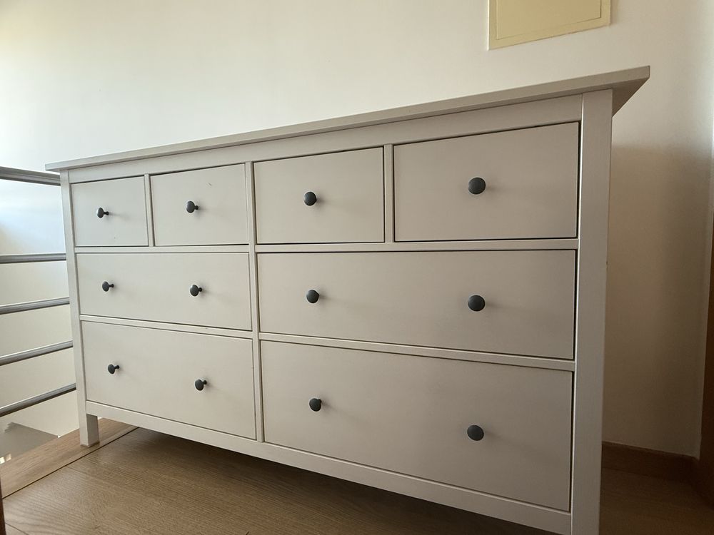 Cómoda Hemnes Ikea