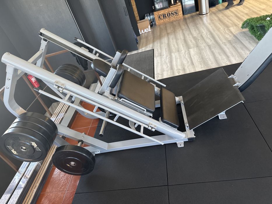 Leg Press Hack Squat