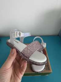 Mini Melissa glitter brokatowe sandały pachnące 24