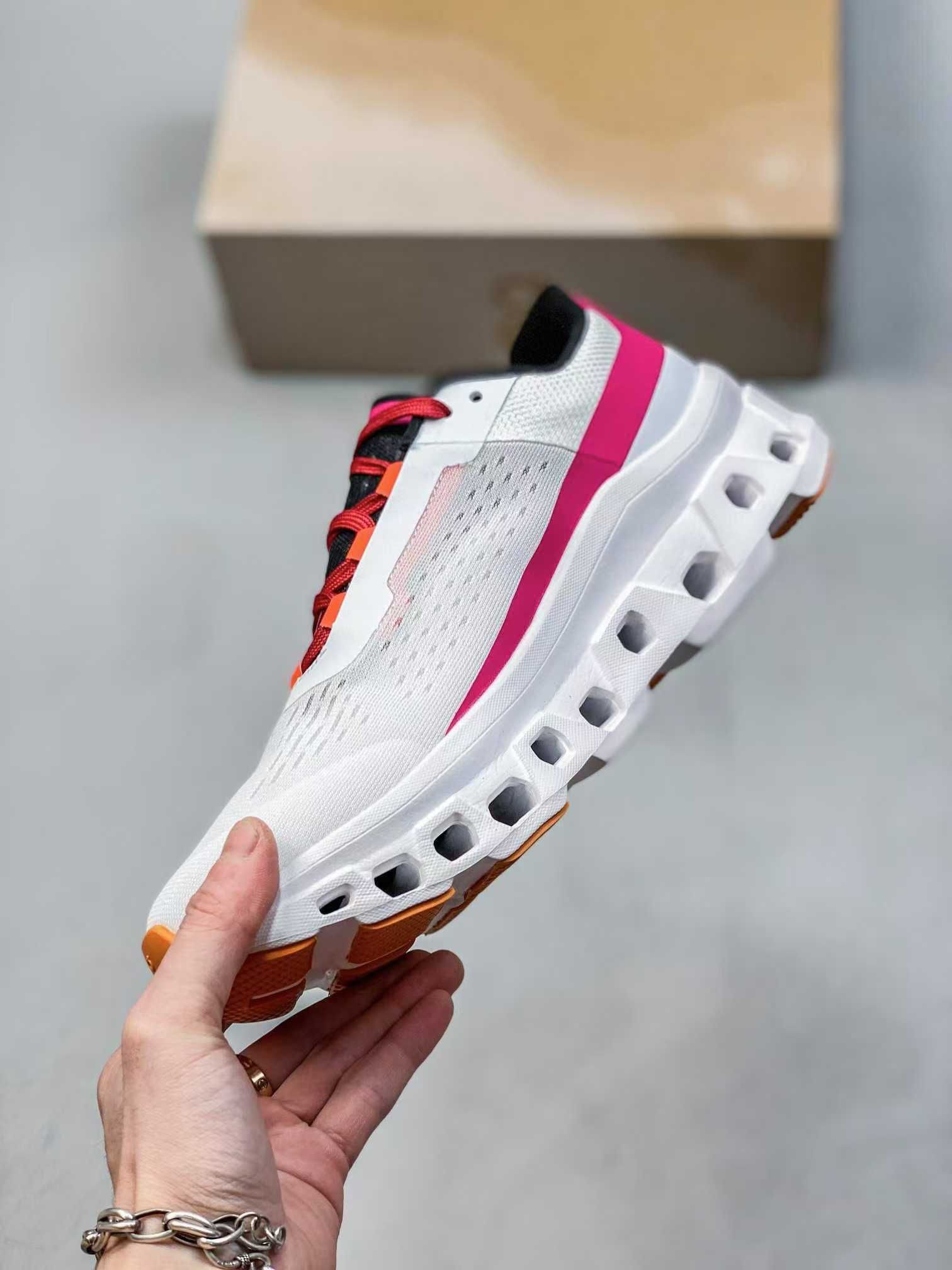 Trampki On Running  Cloudsurfer (Women's)  38
