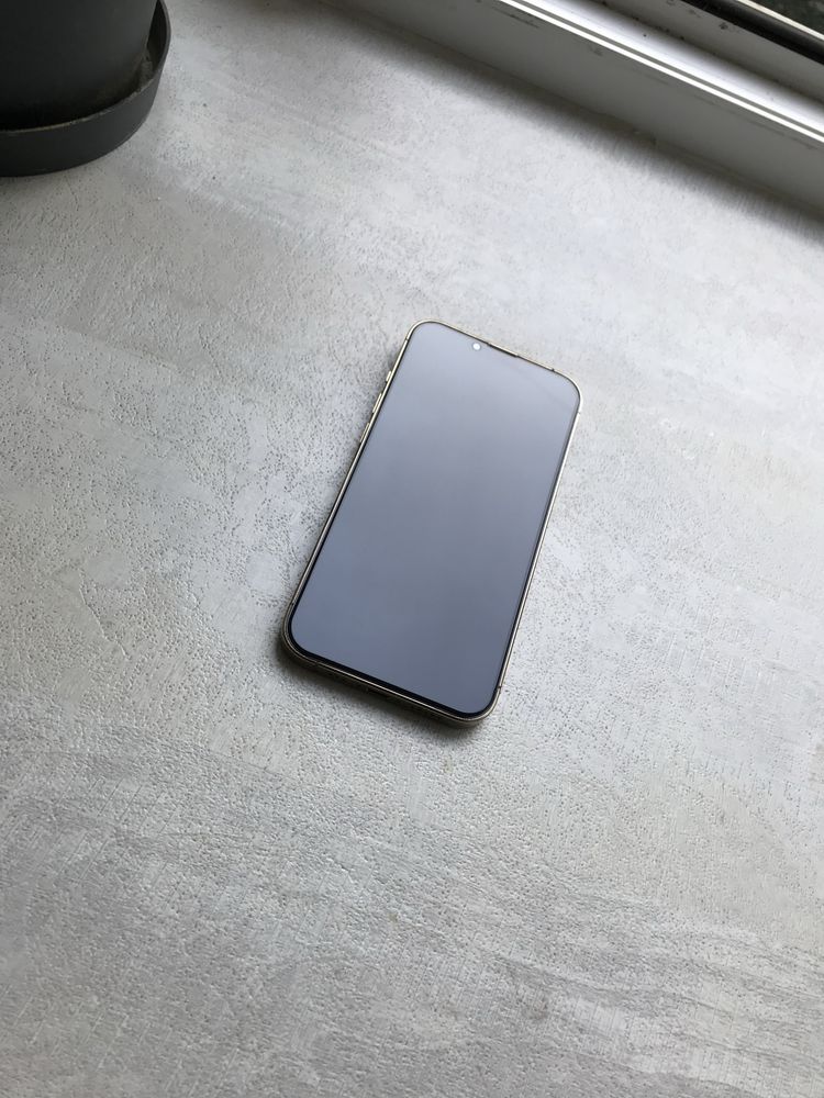 iPhone 13 Pro 256 Gb (АКБ 87%)