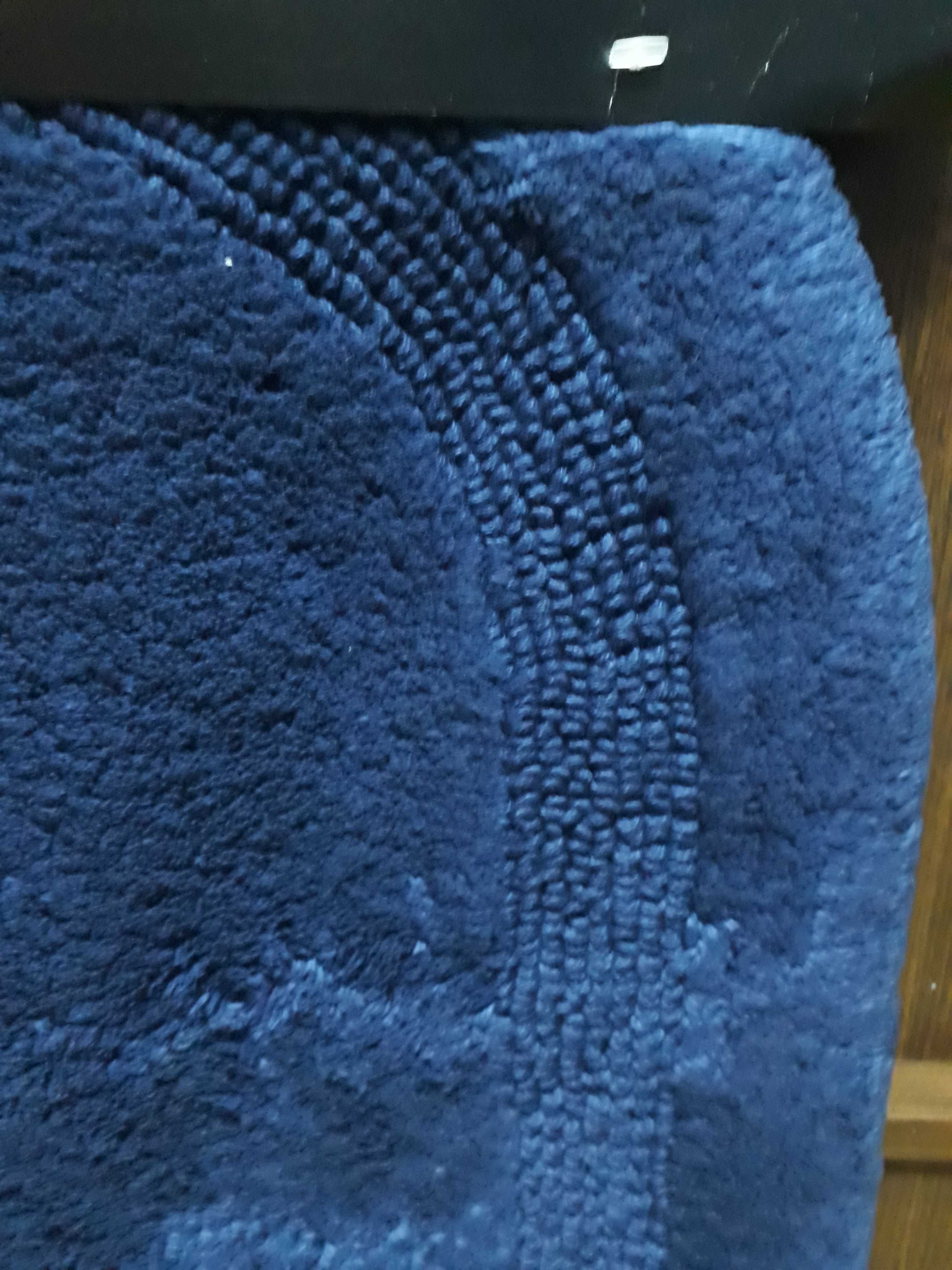 Nowy dywanik łazienkowy kobaltowy / granatowy Keno
