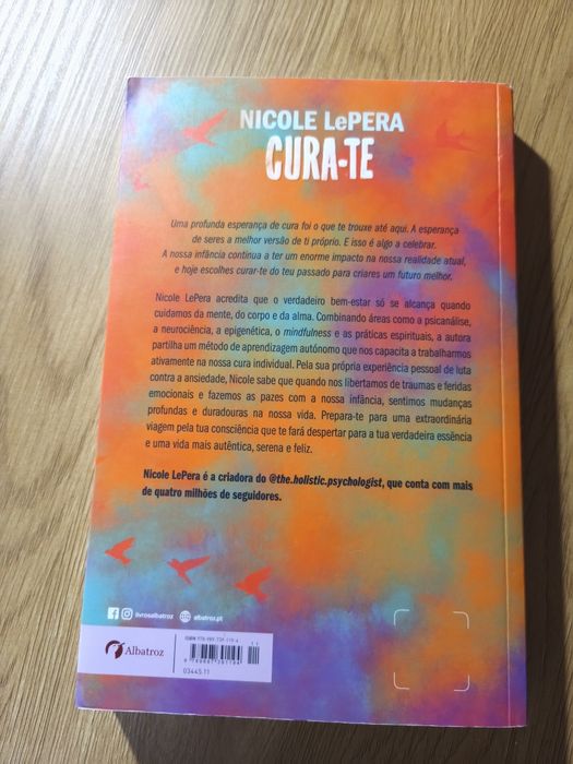 Nicole le Pera cura-te