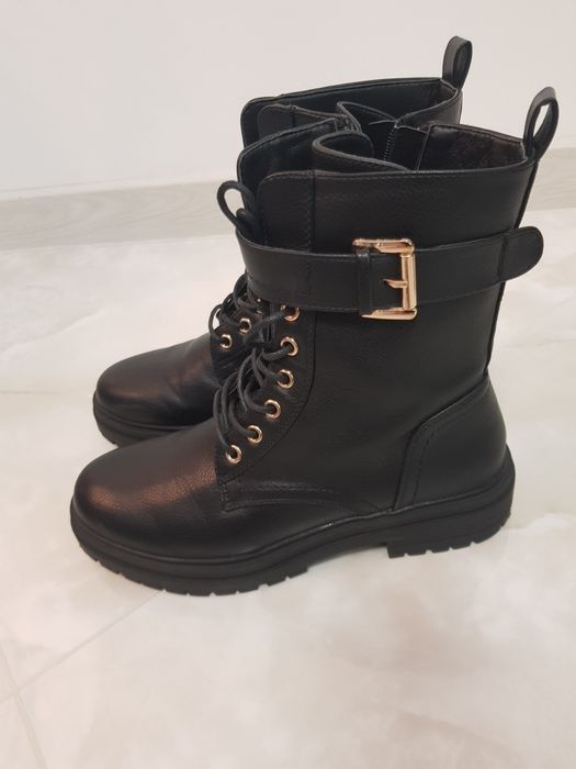 Демсезонні черевики, ботинки 39 розмір