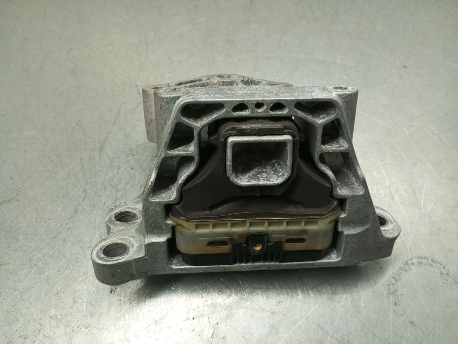 Apoio do motor RENAULT Master IV (F8__)