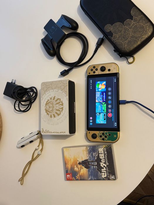 Nintendo Switch OLED Zelda Edition zestaw + Zelda TOTK i Zelda BOTW