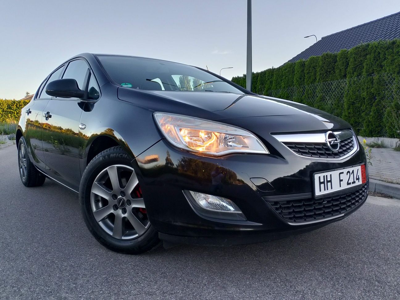 Opel Astra J Klima Alufelgi 1.6 16v z Niemiec