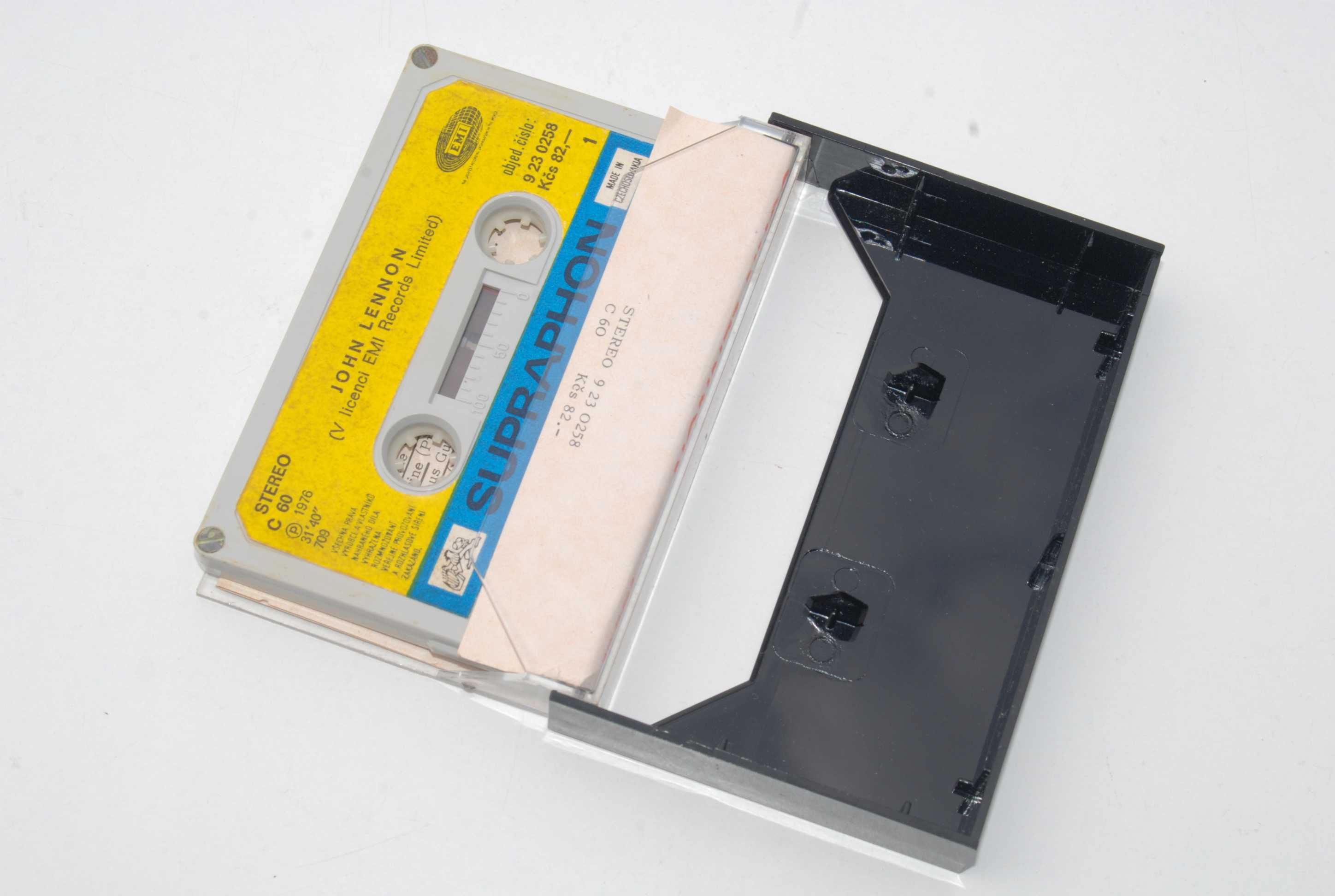 Stara kaseta magnetofonowa John Lennon  Supraphon 1979r Czechosłowacja