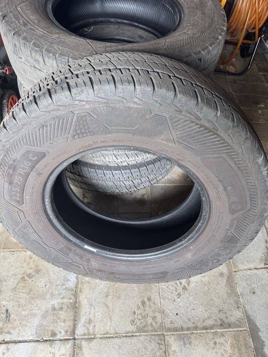 Opony wielosezonowe BARUM Vanis Allseason 225/75 R16C