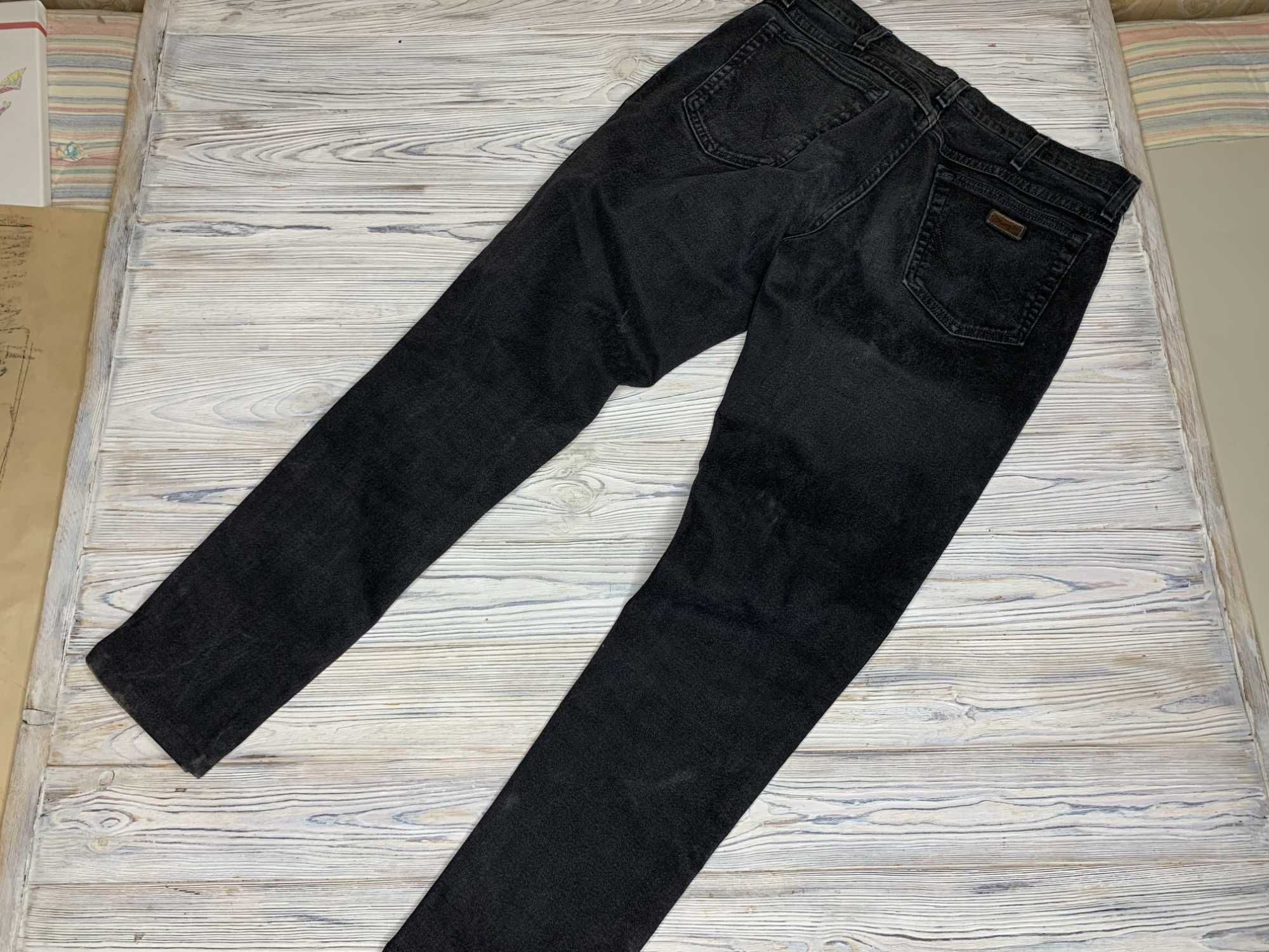 Чорні Чоловічі джинси Wrangler