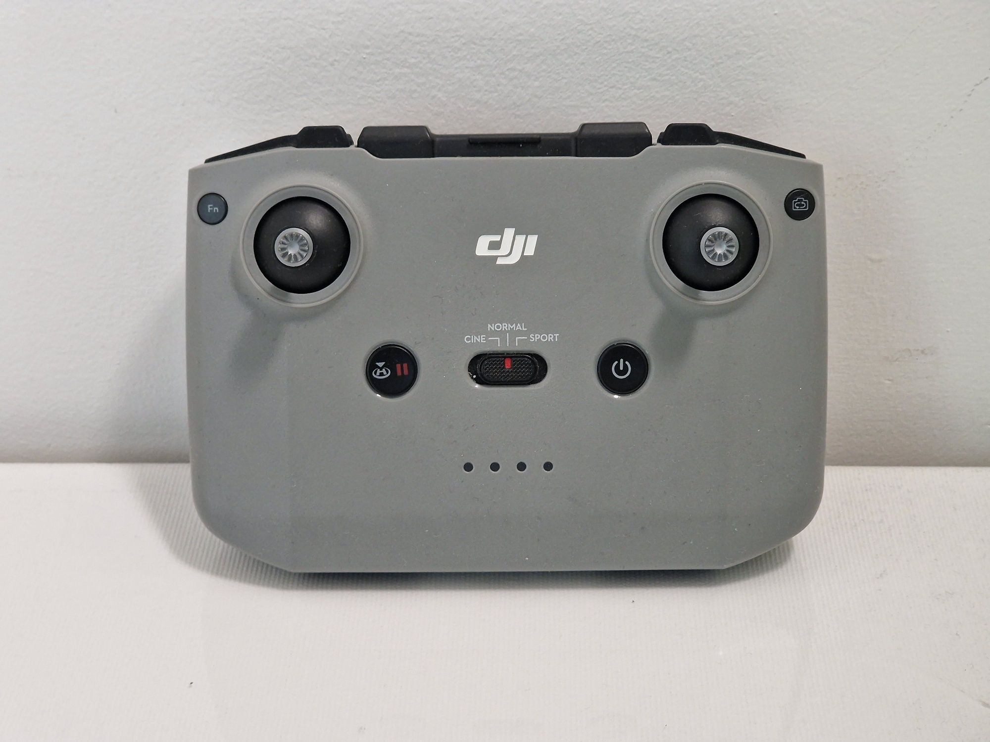 Kontroler DJI RCN1  do Dronów Dji mini3 air2 air2s mini2 +pokrowiec