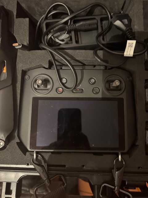 Mavic 3 Pro Cine combo